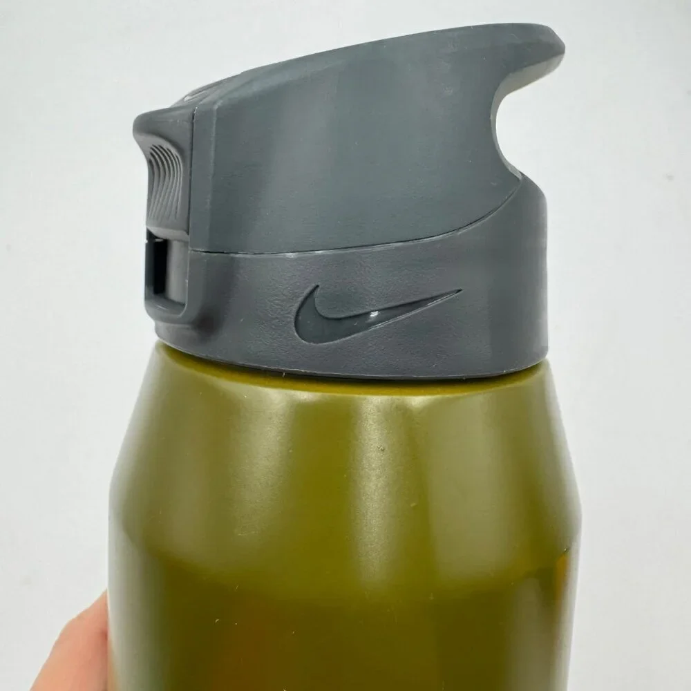 Nike SS Hypercharge Chug Olive Green Bottle 32oz